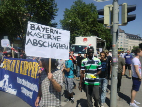 bayern-Kaserne uli equalrightsforrefugees_26may2012-8